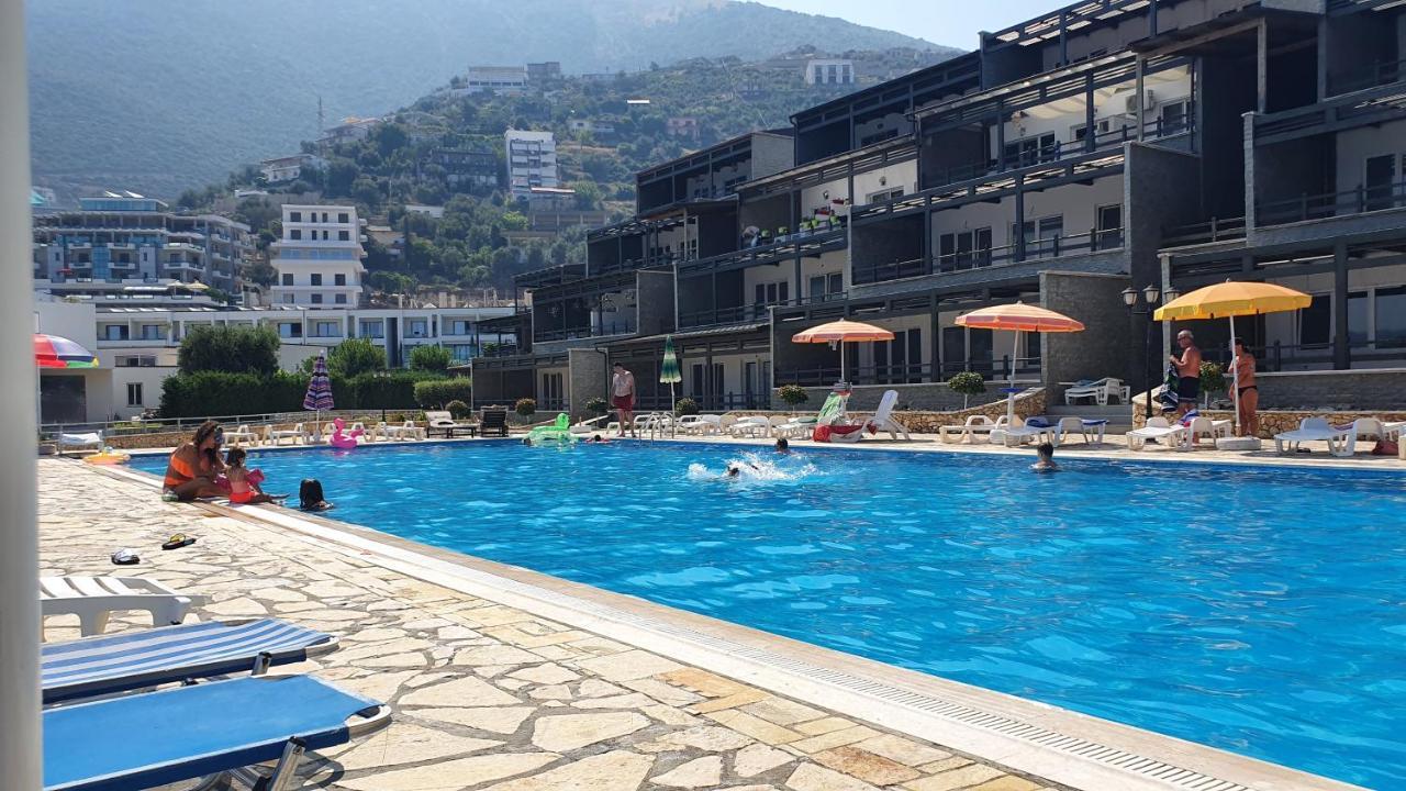 Sunset House Apartment Vlore Bagian luar foto