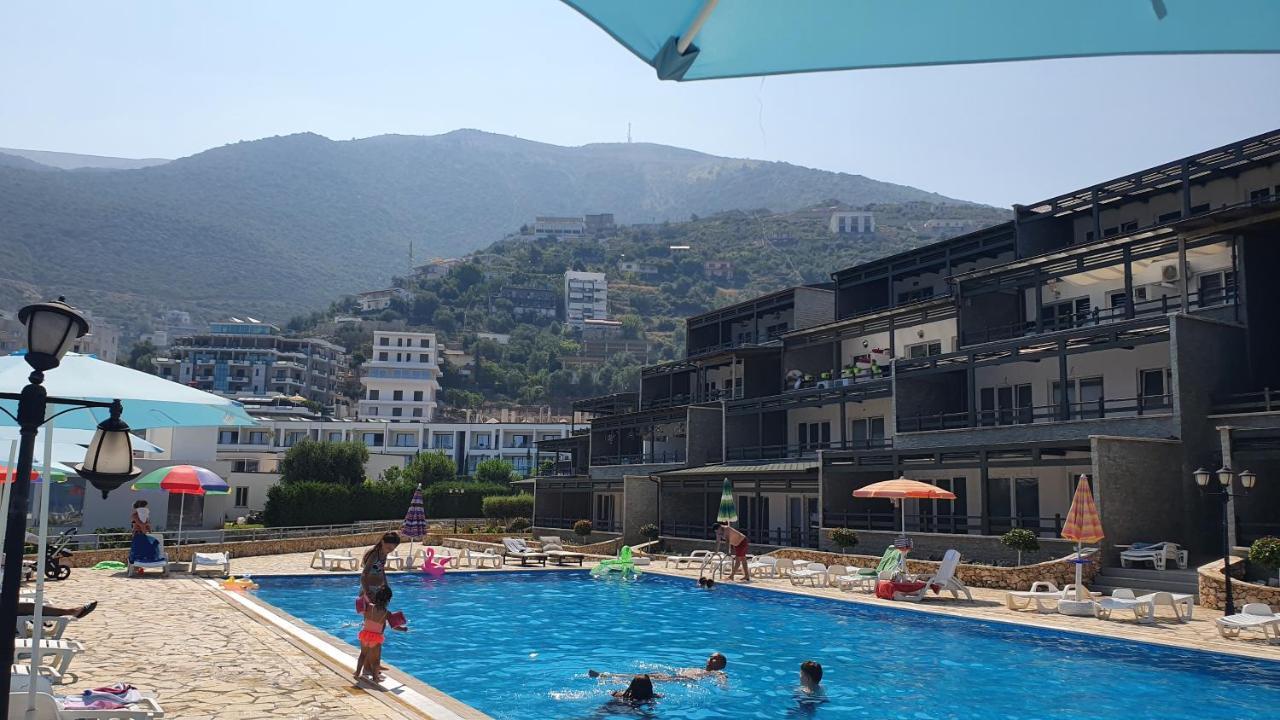 Sunset House Apartment Vlore Bagian luar foto