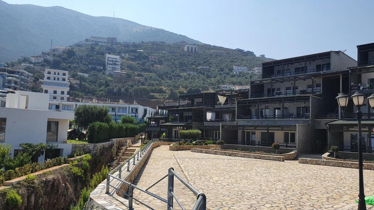 Sunset House Apartment Vlore Bagian luar foto