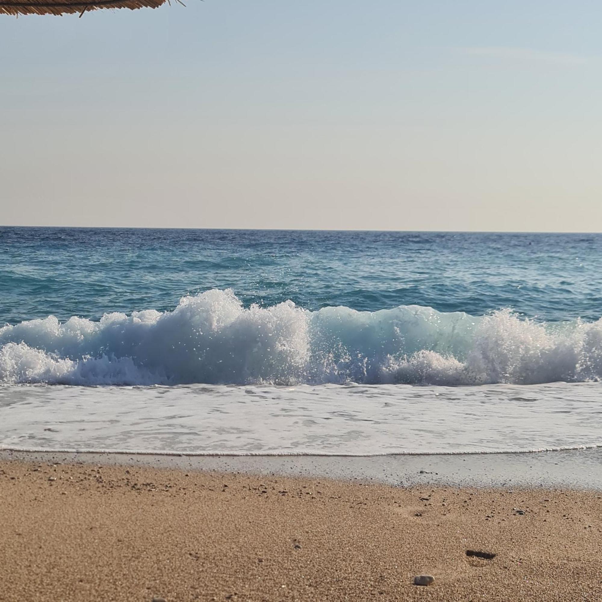 Sunset House Apartment Vlore Bagian luar foto